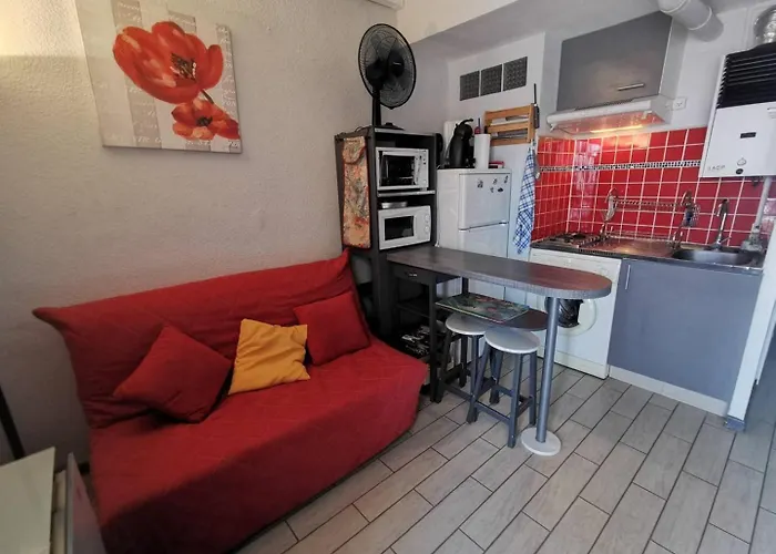 040 Huniers B185 * Agde